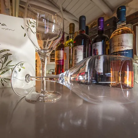 Apart Otel Paliokaliva And Tsilivi (Zakynthos)