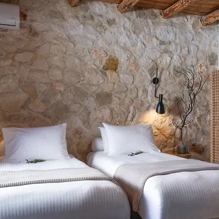 Aparthotel Paliokaliva And 3*