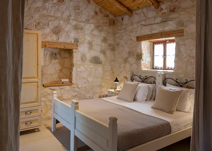 Aparthotel Paliokaliva Apartments&villas