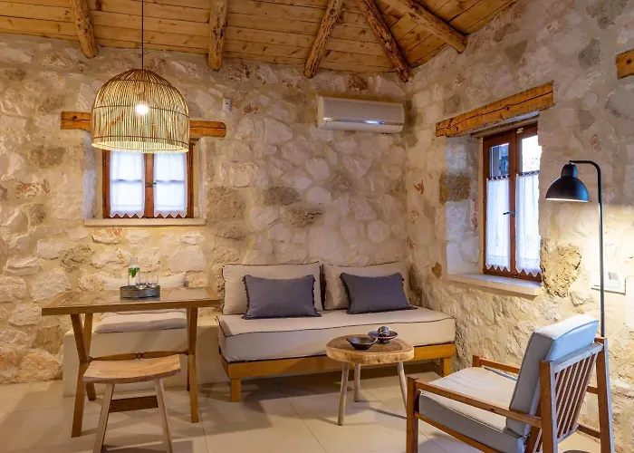 Paliokaliva Apartments&villas Aparthotel