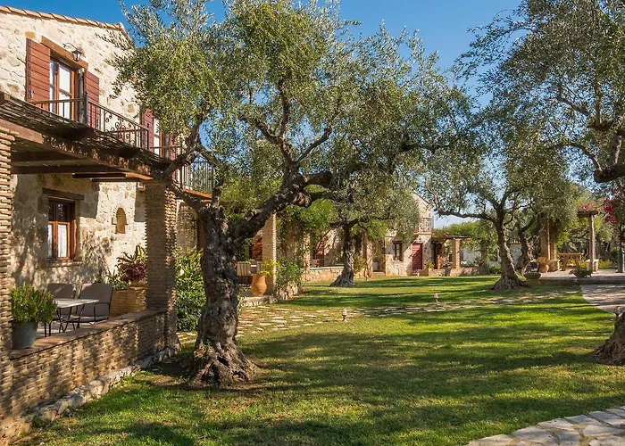 Paliokaliva Apartments&villas Aparthotel 3*