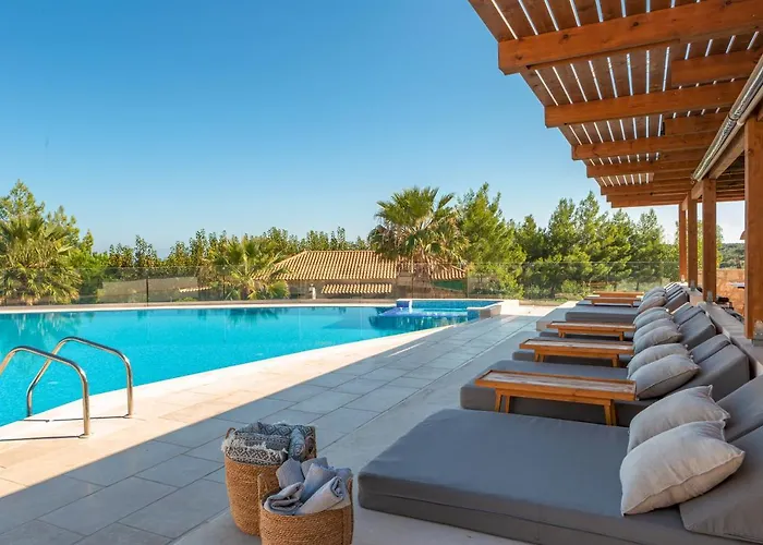 Aparthotel Paliokaliva Apartments&villas
