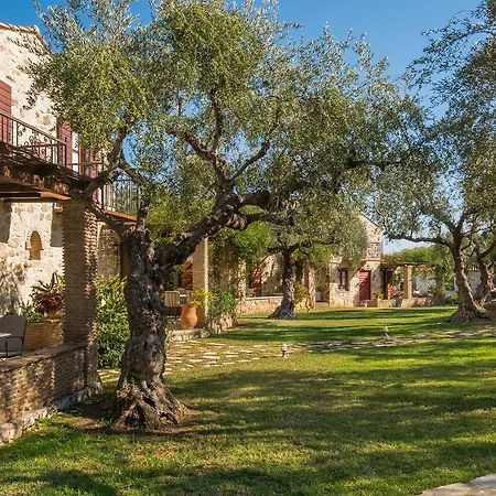 Paliokaliva Apartments&villas Aparthotel 3*